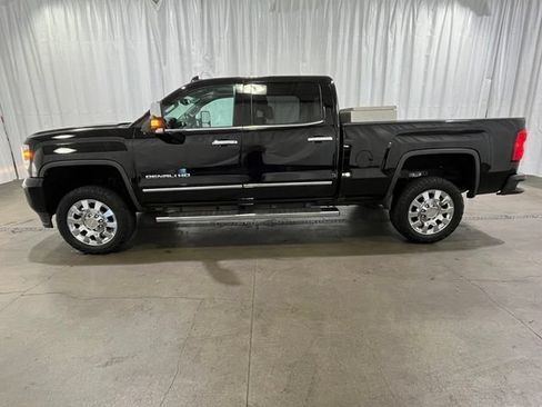 Used 2016 GMC Sierra 2500 Denali AWD/4WD image 6