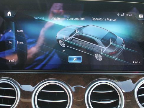 Used 2021 Mercedes-Benz E 350 Sedan image 49