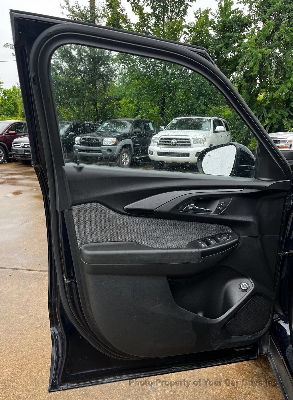 Used 2021 Chevrolet TrailBlazer LT w/ Sun and Liftgate Package FWD image 19