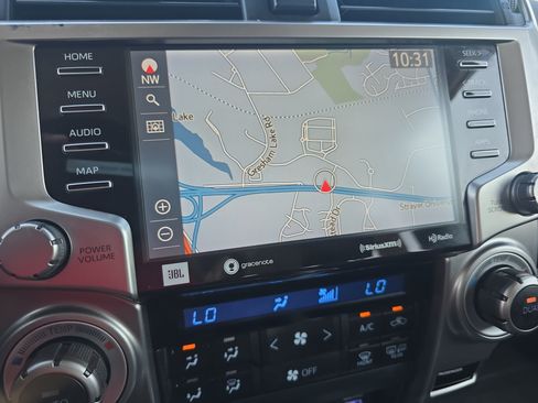 Used 2022 Toyota 4Runner Limited AWD/4WD image 21