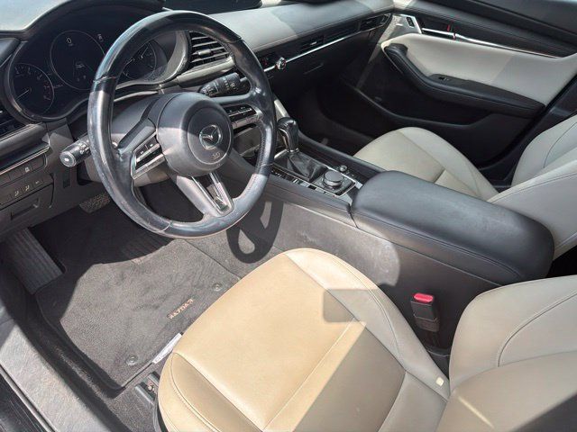 Used 2019 MAZDA MAZDA3 AWD Hatchback w/ Preferred Pkg image 10