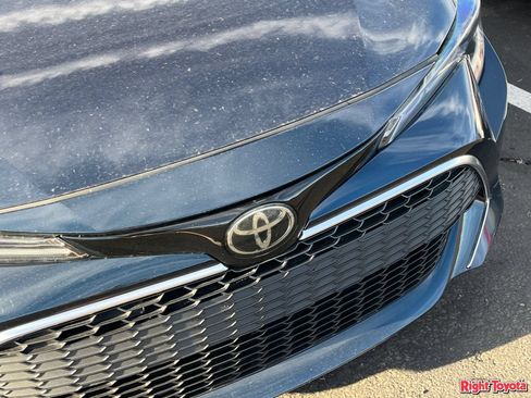 Used 2019 Toyota Corolla XSE FWD image 7