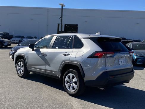 Certified 2025 Toyota RAV4 LE image 4