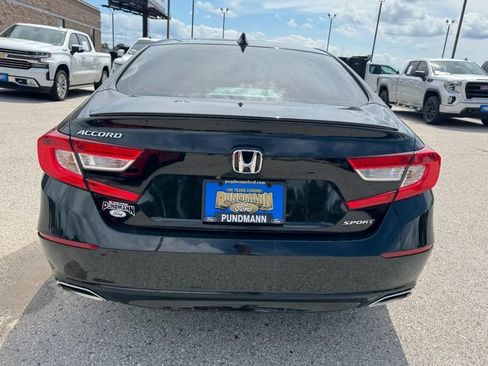 Used 2020 Honda Accord Sport image 4