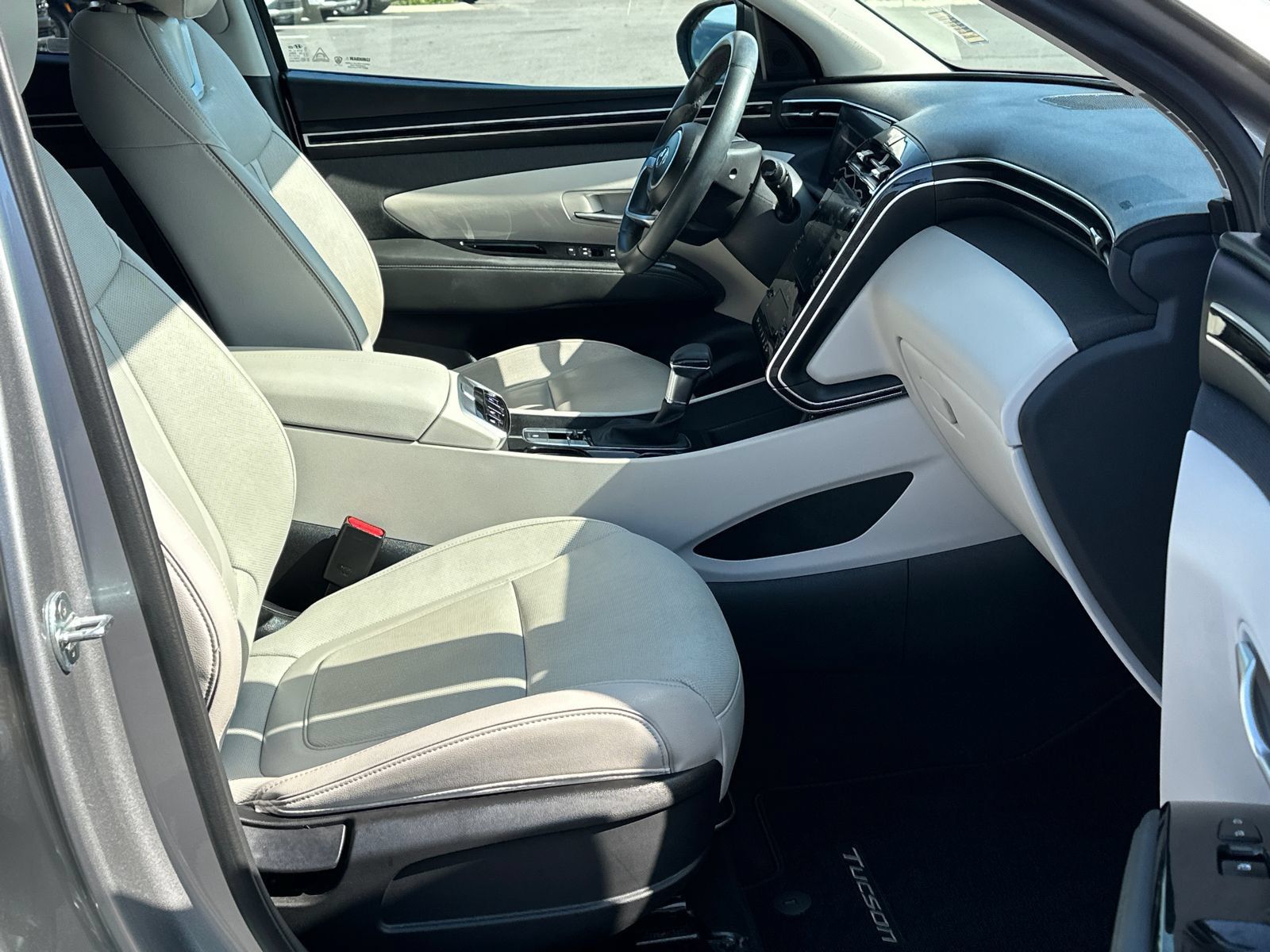 Certified 2022 Hyundai Tucson SEL w/ Convenience + Premium Package FWD image 14