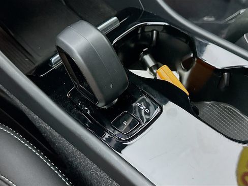 Used 2023 Volvo XC40 Recharge Plus AWD/4WD image 20