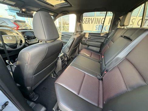 Used 2022 Honda Ridgeline Black Edition image 29
