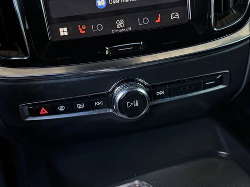 Used 2024 Volvo S60 B5 Plus w/ Climate Package image 32