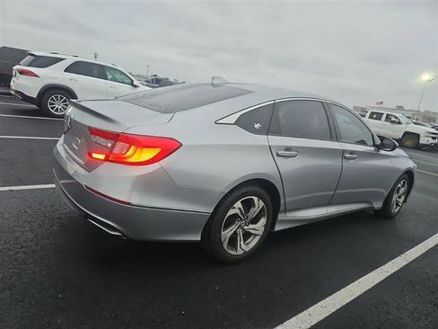 Used 2018 Honda Accord EX-L image 4