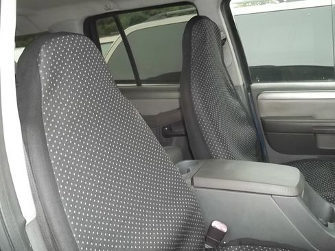 Used 2005 Ford Explorer Sport XLT AWD/4WD image 10