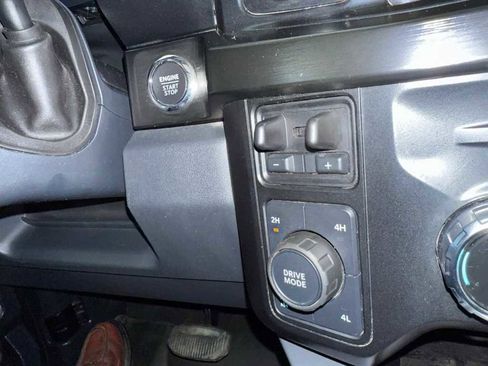 Used 2024 Ford F350 Lariat w/ Lariat Ultimate Package image 16