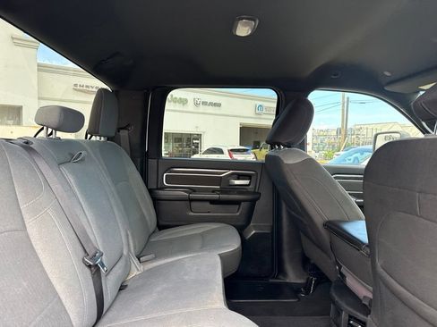Used 2024 RAM 2500 Big Horn AWD/4WD image 14