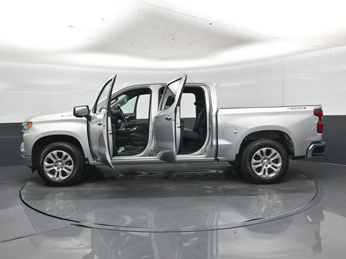 Used 2022 Chevrolet Silverado 1500 LTZ w/ Technology Package AWD/4WD image 58