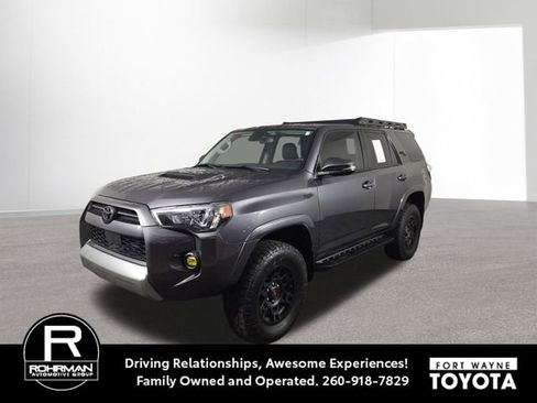 Used 2021 Toyota 4Runner TRD Off-Road Premium w/ Moonroof Package AWD/4WD image 1