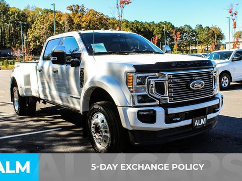 Used 2022 Ford F450 Platinum image 4