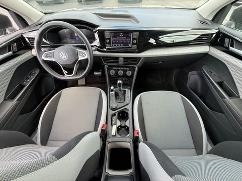 Certified 2024 Volkswagen Taos S AWD/4WD image 17