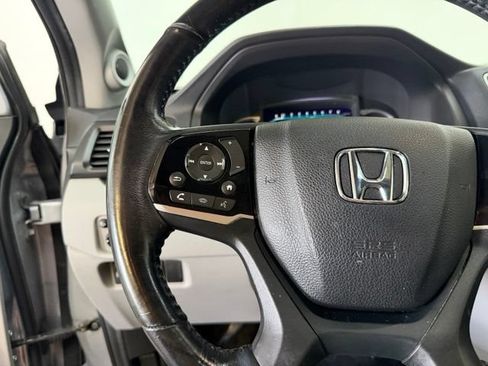Used 2019 Honda Pilot Elite image 23