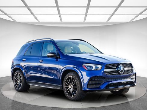 Used 2021 Mercedes-Benz GLE 350 4MATIC image 4