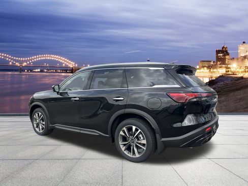 Used 2025 INFINITI QX60 Luxe image 3