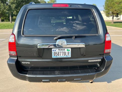 Used 2008 Toyota 4Runner SR5 image 6