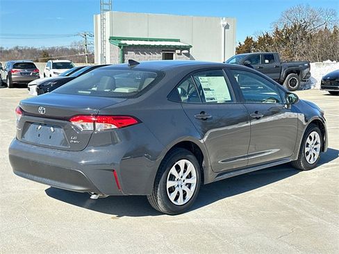 New 2026 Toyota Corolla LE image 4