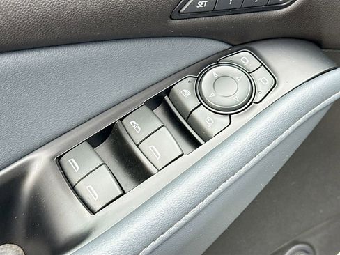 Used 2023 Buick Enclave Premium w/ Experience Buick Package image 20