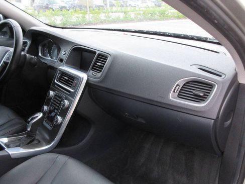 Used 2015 Volvo S60 T5 Premier FWD image 24