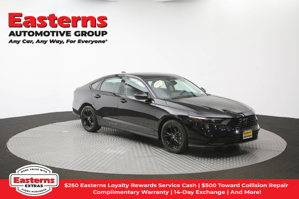Used 2025 Honda Accord SE image 44