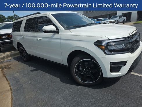 Certified 2024 Ford Expedition Max Limited RWD image 4