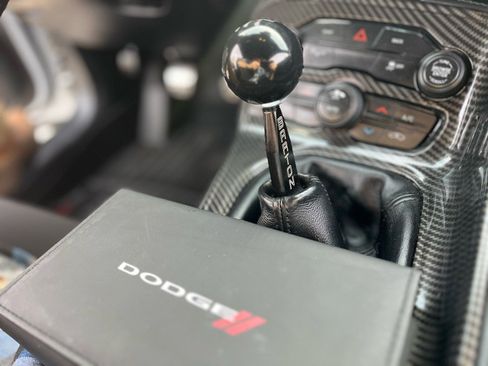 Used 2015 Dodge Challenger R/T w/ Quick Order Package 22B R/T image 25