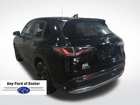 Used 2024 Honda HR-V Sport image 8