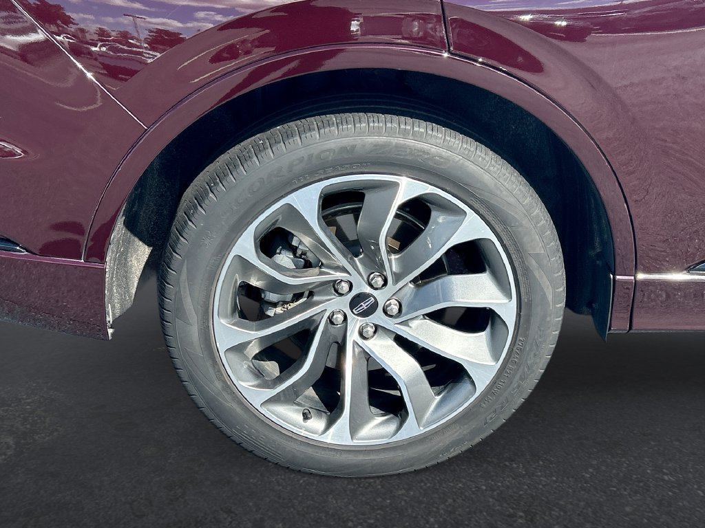 Used 2023 Lincoln Aviator Grand Touring w/ Equipment Group 301A AWD/4WD image 17