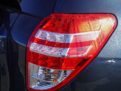 Used 2011 Toyota RAV4 2WD w/ 3rd Row image 7