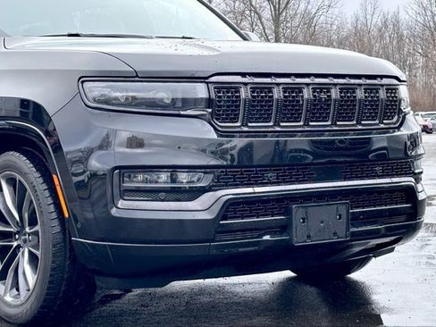 Used 2024 Jeep Grand Wagoneer L Series II w/ Quick Order Packagew 28T AWD/4WD image 2