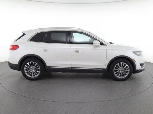 Used 2018 Lincoln MKX Select w/ Select Plus Package FWD image 8
