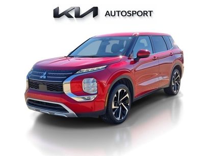 Used 2024 Mitsubishi Outlander SE Black Edition