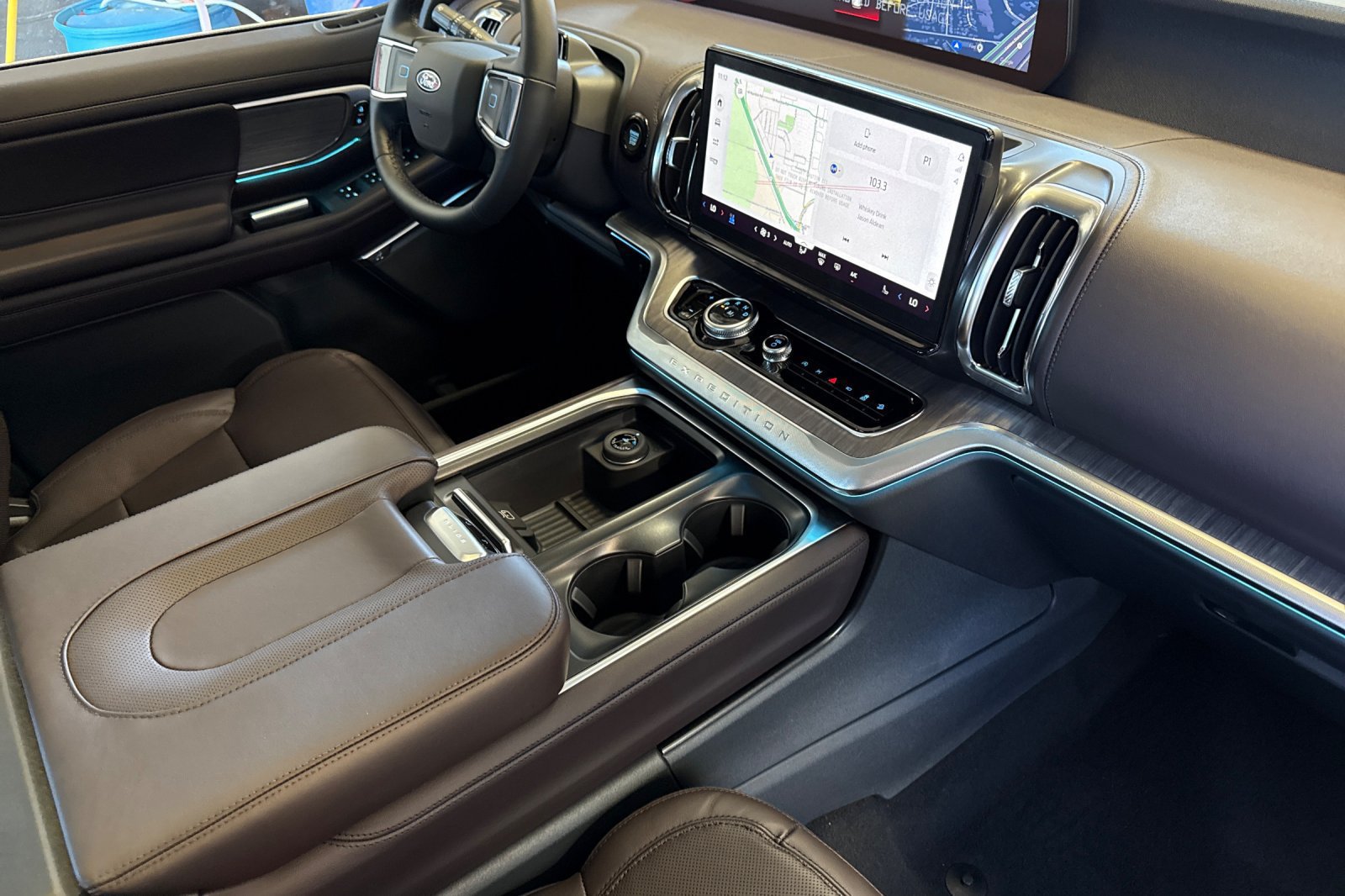 New 2026 Ford Expedition Platinum w/ Platinum Ultimate Package AWD/4WD image 17