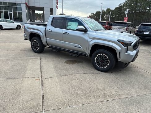 New 2026 Toyota Tacoma TRD Sport image 9