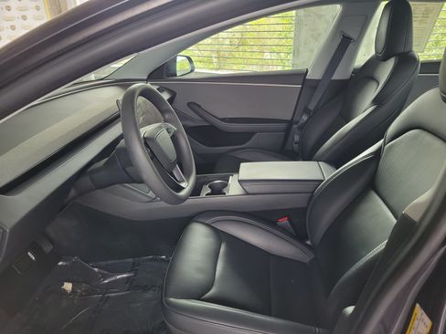 Used 2025 Tesla Model 3 Long Range RWD image 18