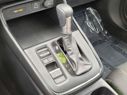 Used 2025 Honda CR-V LX image 21