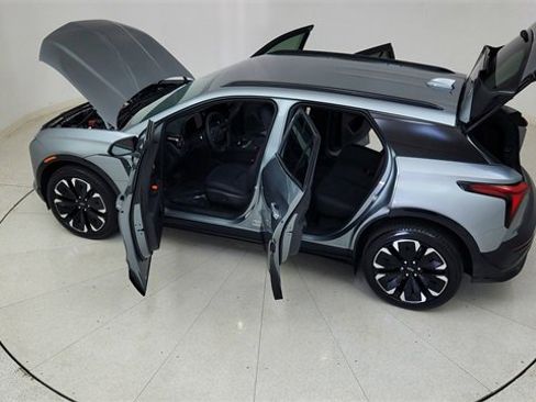 Used 2025 Chevrolet Blazer EV RS image 85