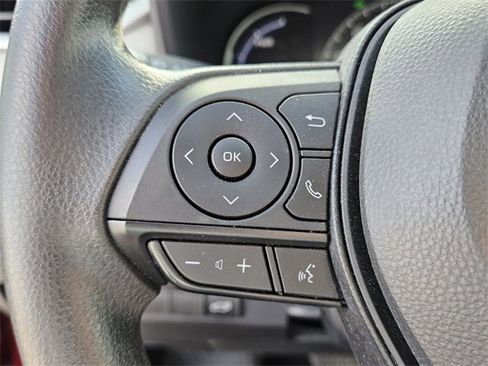 Used 2024 Toyota RAV4 XLE image 27