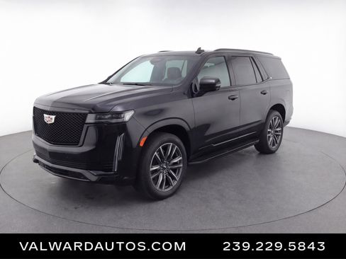 Used 2024 Cadillac Escalade Sport image 1