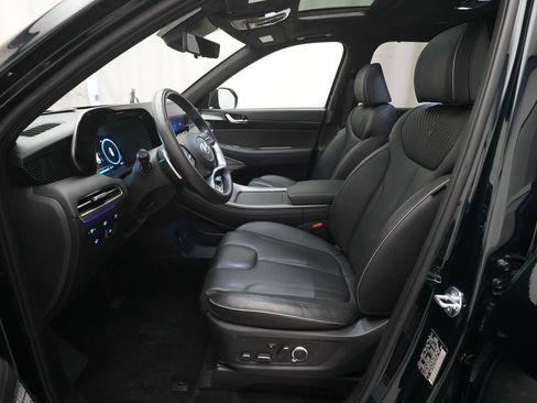 Used 2023 Hyundai Palisade Calligraphy w/ Cargo Package AWD/4WD image 7