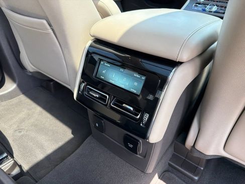 Used 2020 Lincoln Aviator Reserve w/ Equipment Group 201A AWD/4WD image 21