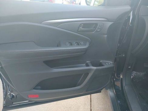 Certified 2024 Honda Passport EX-L image 21