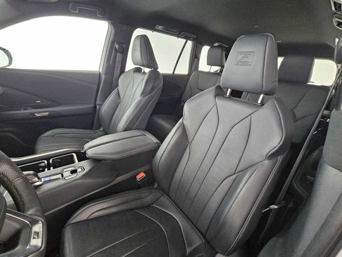 Used 2024 Lexus TX 500h AWD image 23