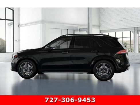 Certified 2026 Mercedes-Benz GLE 450 4MATIC w/ Driver Assistance Package image 33