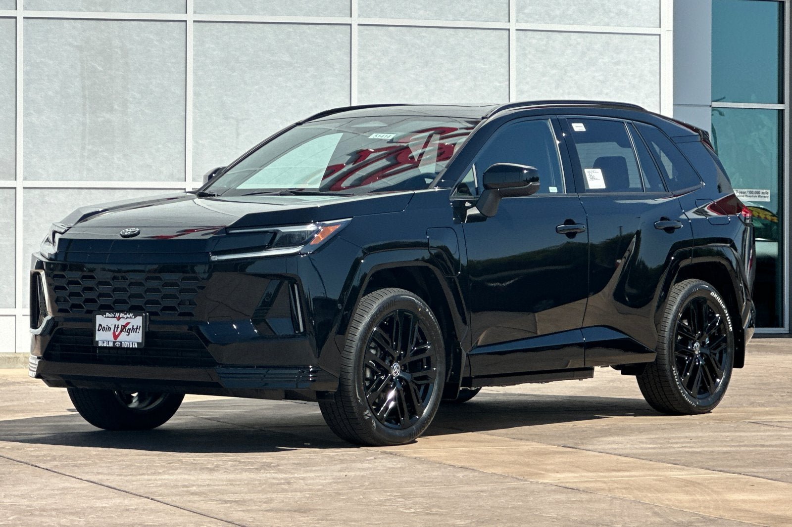 New 2026 Toyota RAV4 XSE w/ Panoramic Sun Roof Package AWD/4WD image 7