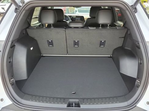 New 2026 Chevrolet Equinox ACTIV image 8